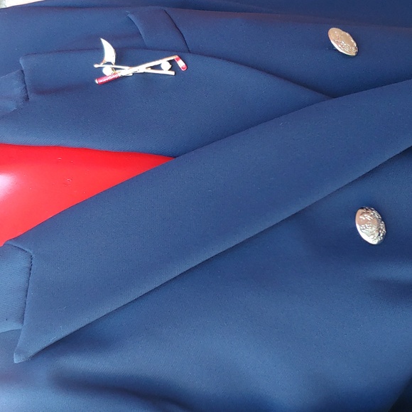 Vintage Gerry's Golf Flagstick and Club Brooch in a Gold Tone - Picture 2 of 12